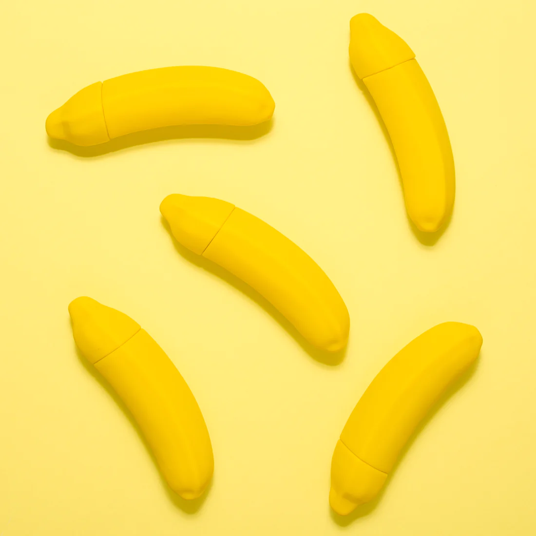 Banana Emojibator - Sexy Living